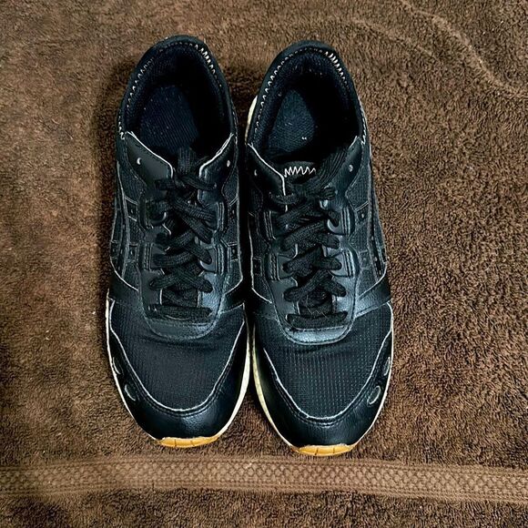 Asics Gel Lyte Black Leather Athletic Shoes Sz 6.5 - Picture 3 of 7